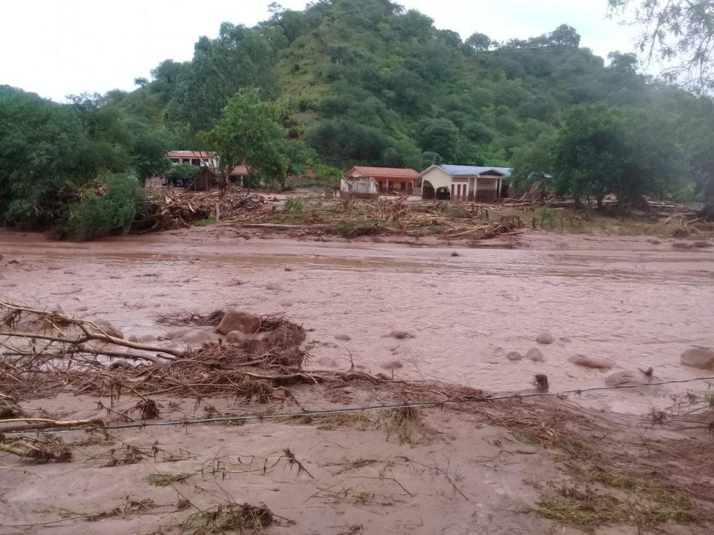 Las persistentes lluvias dejan 20 personas desaparecidas en el sur de Bolivia