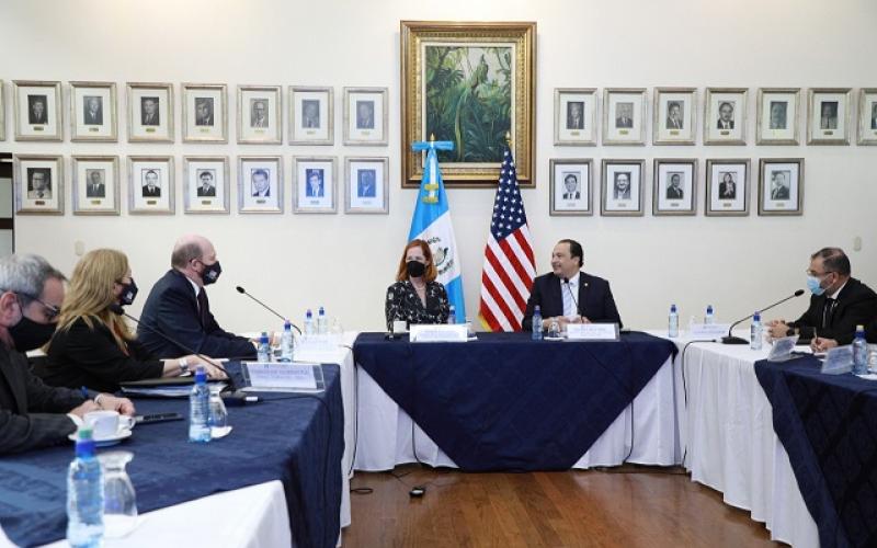 Canciller se reúne con subsecretaria adjunta de INL
