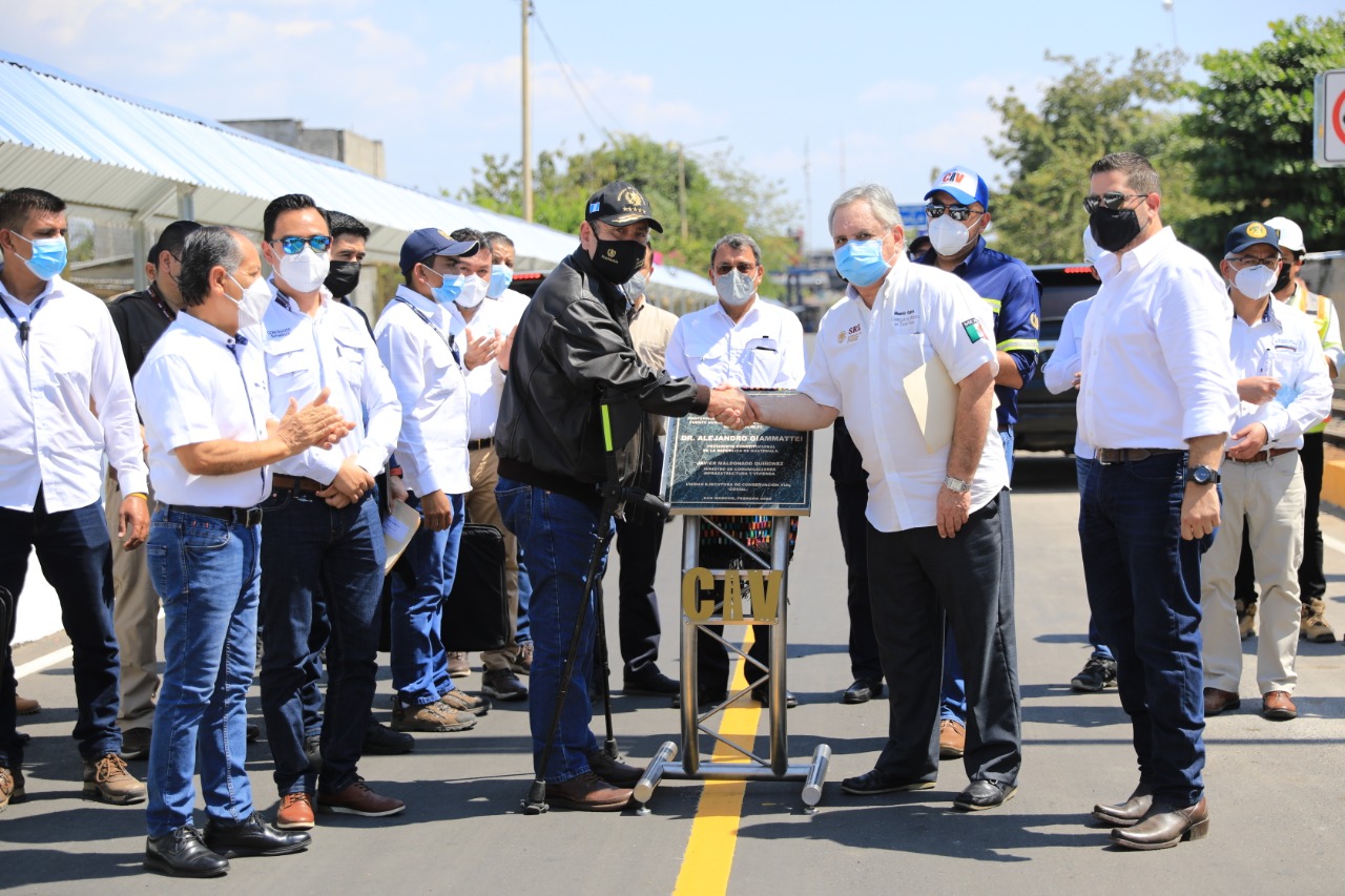 Mandatario entrega rehabilitación de puente vehicular y ferroviario fronterizo Rodolfo Robles