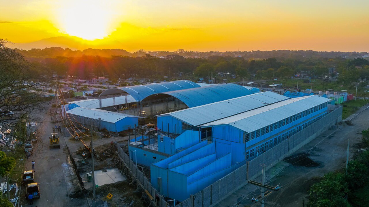 Construcción de Escuela Bicentenario de Escuintla fomenta la educación, empleo y desarrollo local