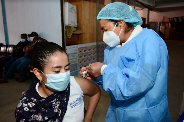 Huehuetenango: Santa Bárbara y San Sebastián intensifican vacunación contra COVID-19