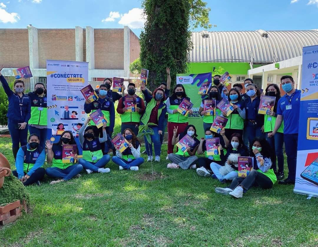 La SVET impartió el taller de explotación sexual y ciberseguridad a jóvenes