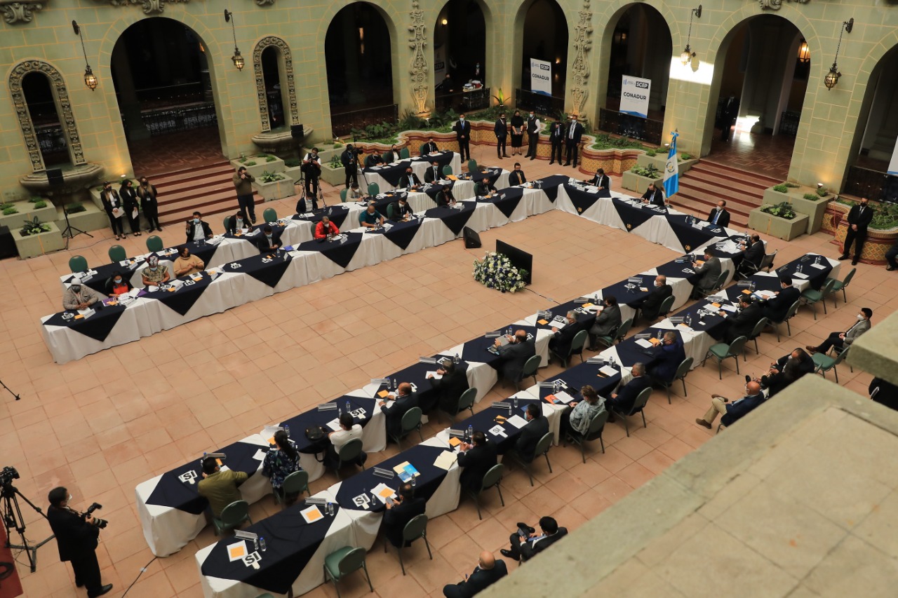 Mandatario participa en primera reunión del Conadur de 2022