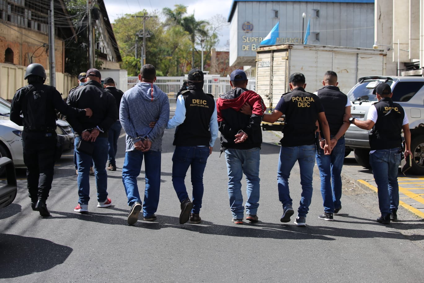Capturan a guardias penitenciarios señalados de facilitar fuga de reo