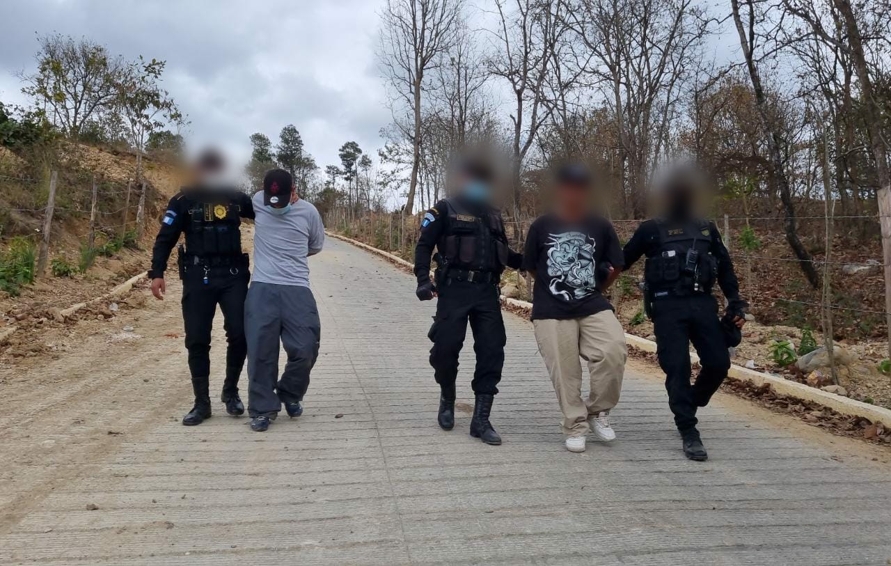 Los operativos efectuados por los policías permitió la captura de pandilleros en varios sectores.