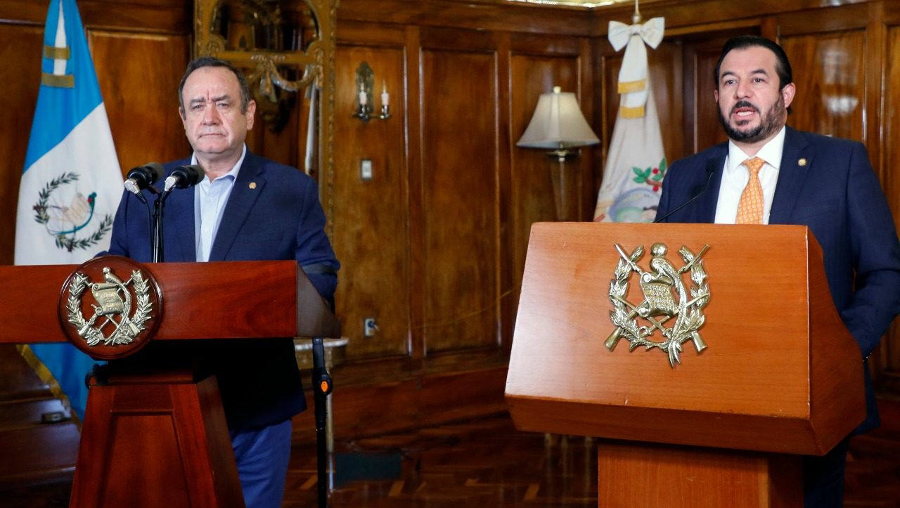 Anuncian exoneración de recargos por mora para usuarios del IGSS