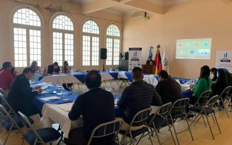 Proyecto de canje de deuda beneficia a 34 mil 664 personas