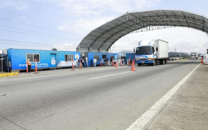 Incautan mercadería valorada en 40 millones de quetzales en puestos de control interinstitucional