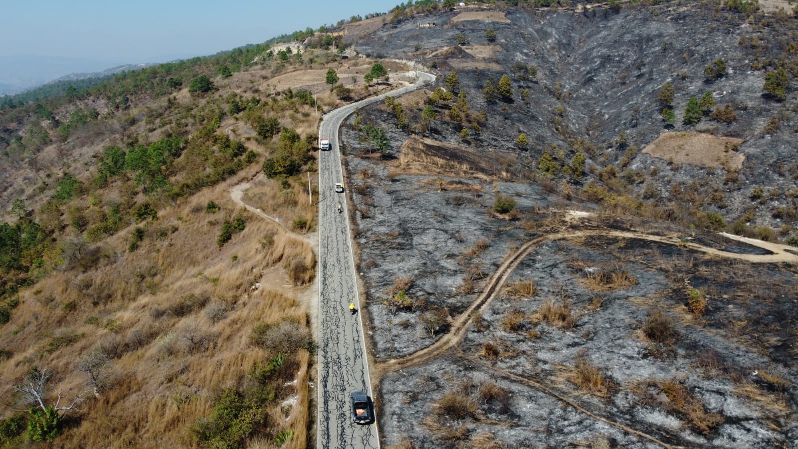 Bomberos forestales sofocan incendio en zona limítrofe entre Quiché y Huehuetenango