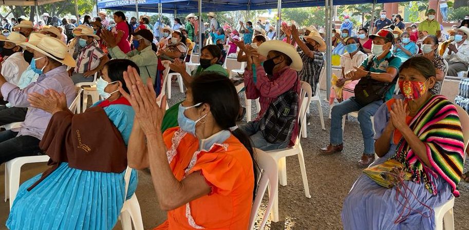 Adultos mayores de la región Ch’orti´ recibirán ayuda económica