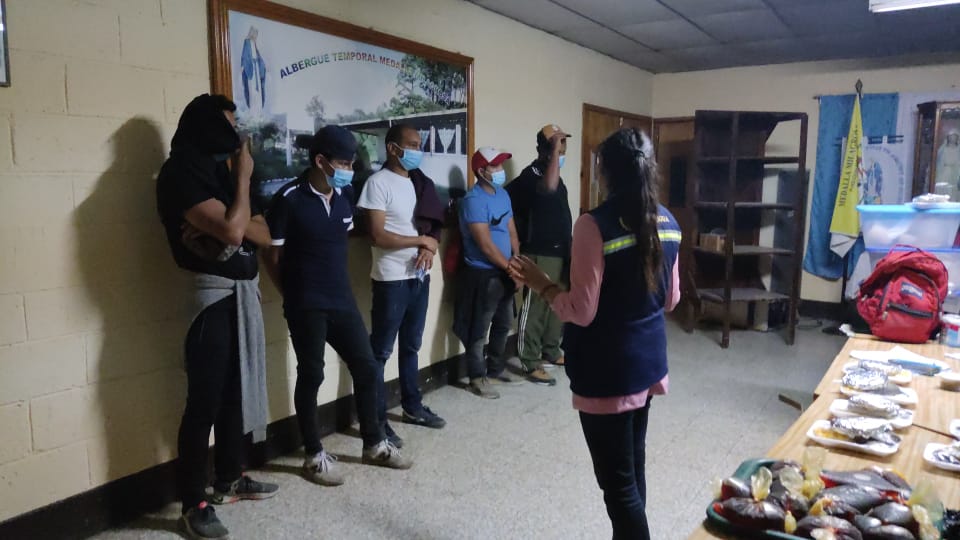 Remiten a Migración a 10 indocumentados procedentes de Venezuela