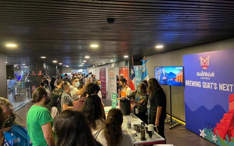 Minex y Anacafé promocionan café guatemalteco en Chile