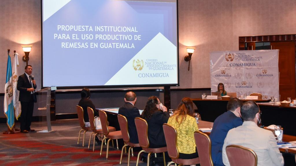 Conamigua presenta resultados de estudios migratorios