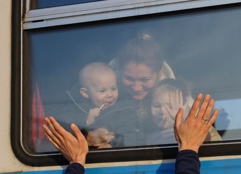 El Barsa apoyará a las familias ucranianas que están llegando a Cataluña