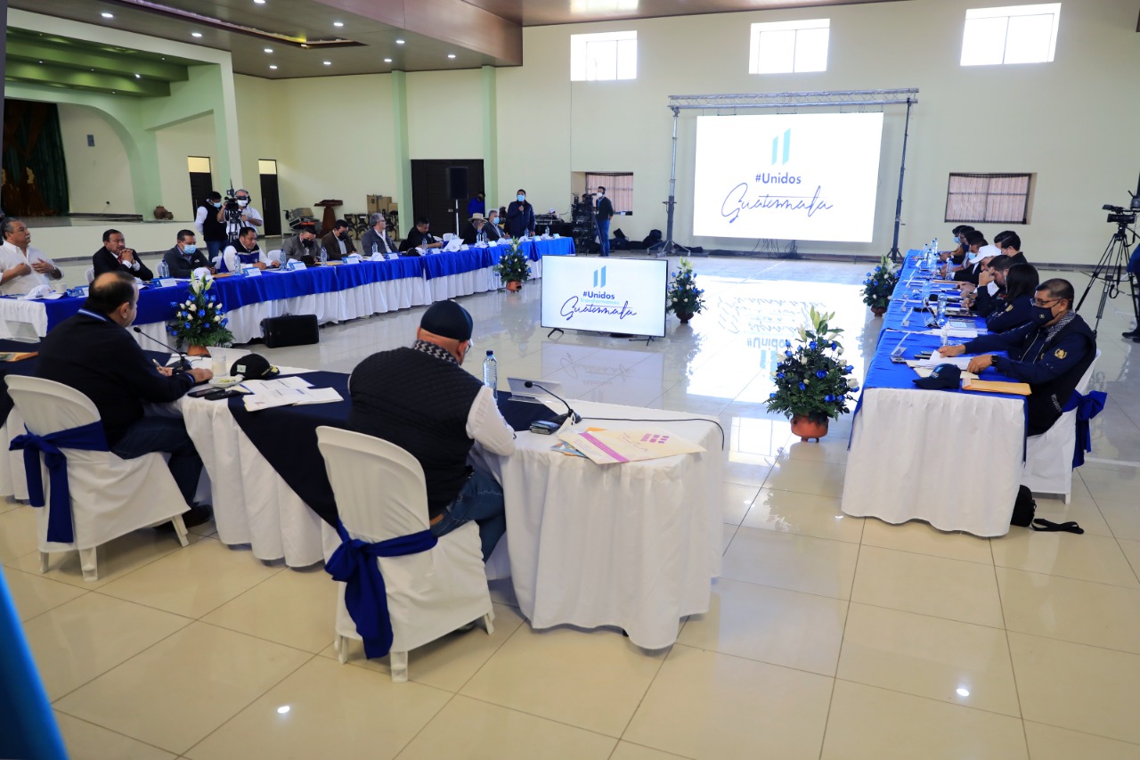 La gira presidencial 2022 llegó a Chimaltenango donde se instó al cuidado del medio ambiente.