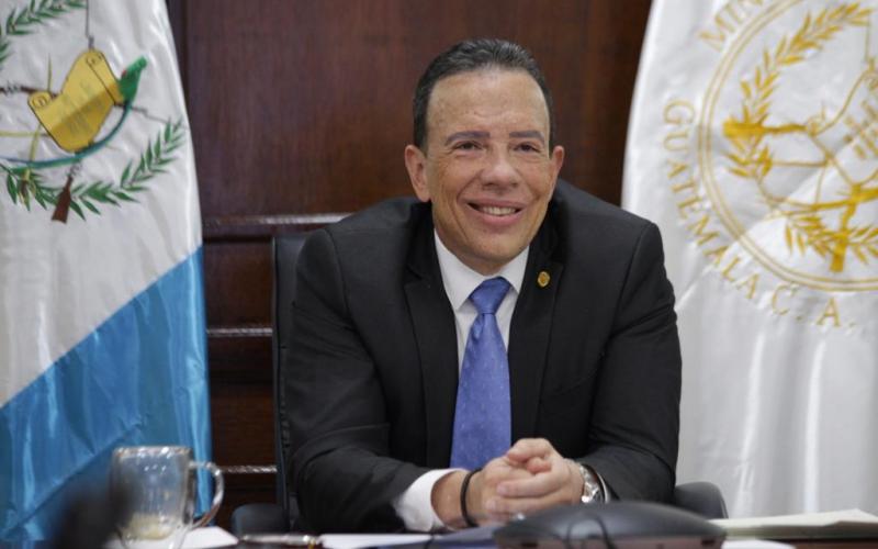 Guatemala expone acciones para continuar crecimiento económico ante BID