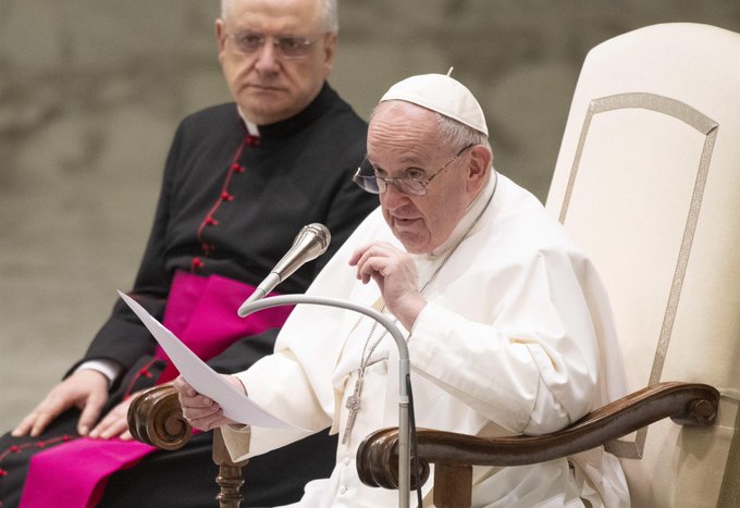 El Papa vuelve a pedir que cese “esta monstruosidad de la guerra”