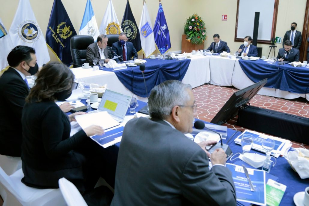 Presidente conoce avances en proyectos en seguridad ciudadana