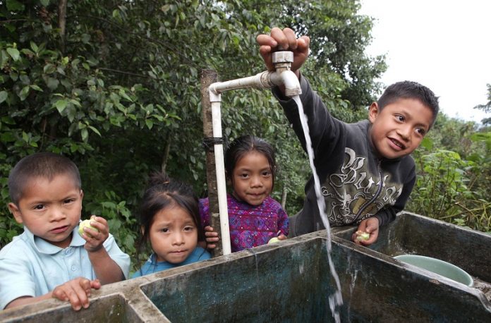 Proyectos de agua y saneamiento son prioridad del Gobierno central