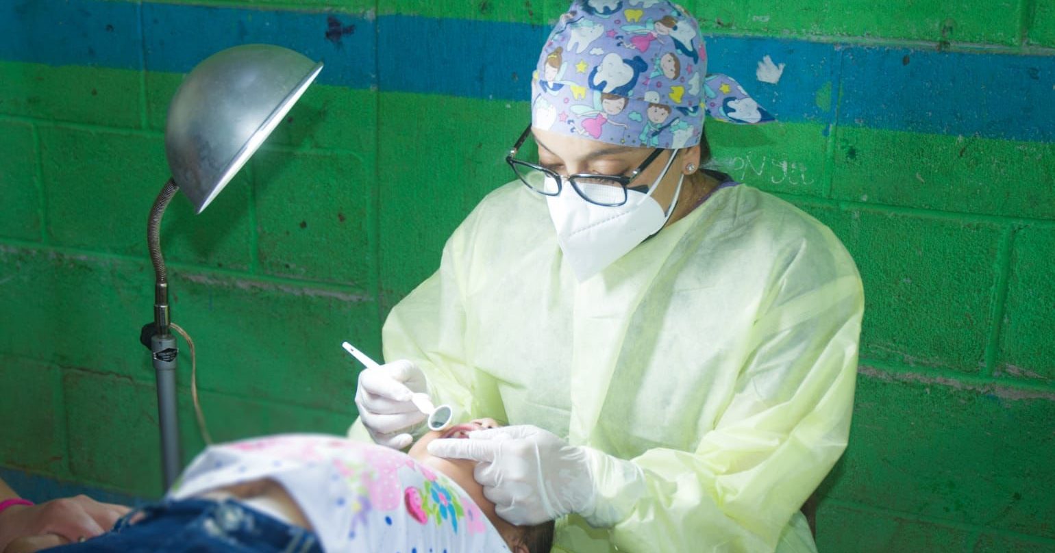 Jornada de salud integral llega a comunidad de San Andrés Villa Seca