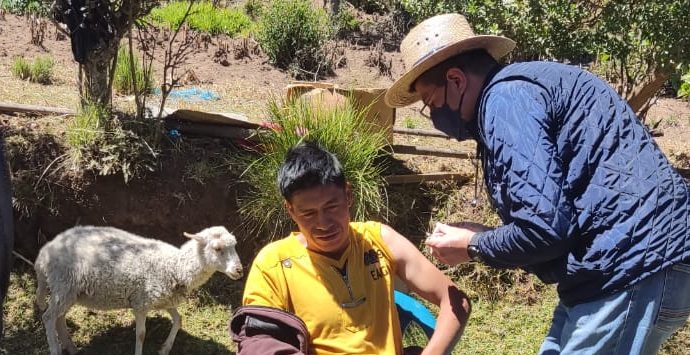 Jornadas rurales amplían cobertura de vacunación en San Marcos