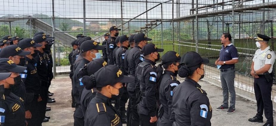 Cincuenta elementos se suman a las fuerzas de la PNC Petén