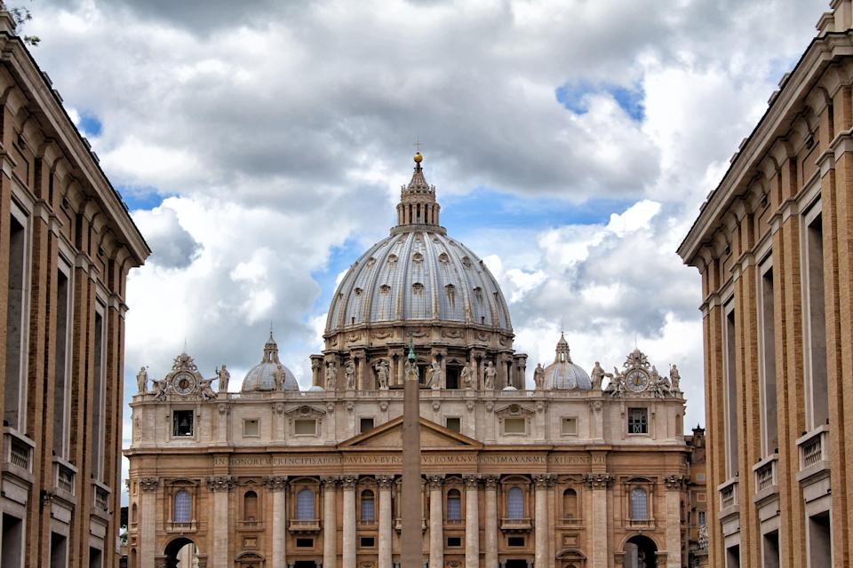 El Vaticano extiende el permiso parental entre sus empleados de uno a tres días