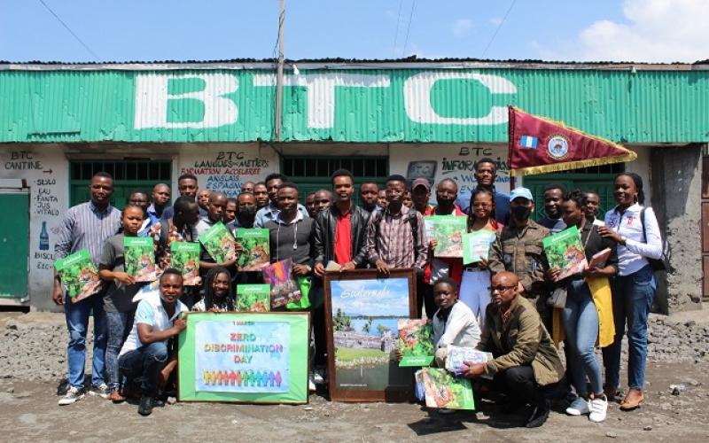 Soldados desplegados en República Democrática del Congo conmemoran el Día Internacional de la Cero Discriminación