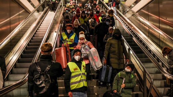 Alemania estima que recibirá al menos 225 mil refugiados de Ucrania