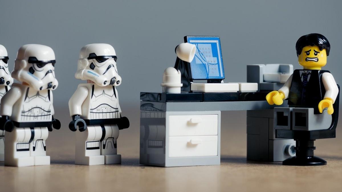 Lego suspende envío de productos a Rusia por sanciones comerciales