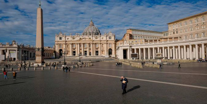 El Vaticano reitera su disponibilidad a “hacer de todo” por la paz en Ucrania