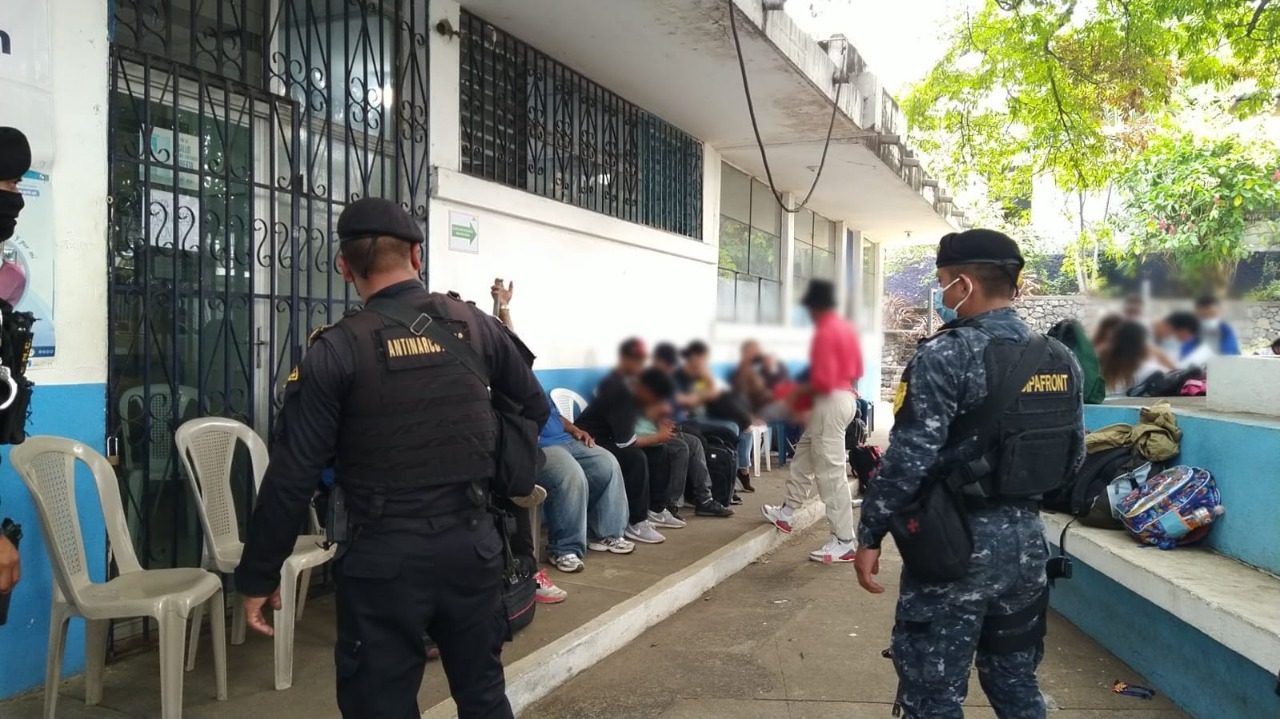 Mantienen operativos en fronteras de Guatemala.