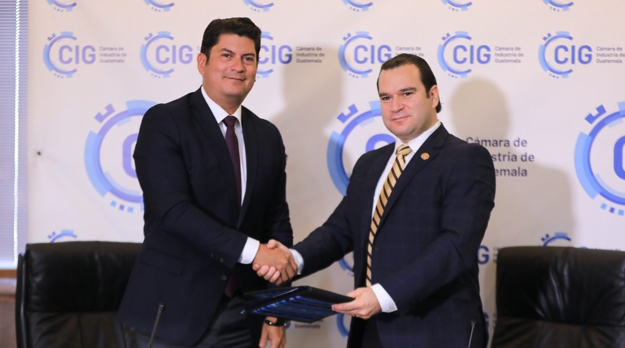 Mineco y CIG firman convenio de cooperación para fomentar emprendimiento en el país