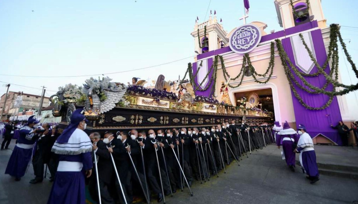 Jesús de Candelaria recorre las calles de Guatemala. / Foto: MCD.