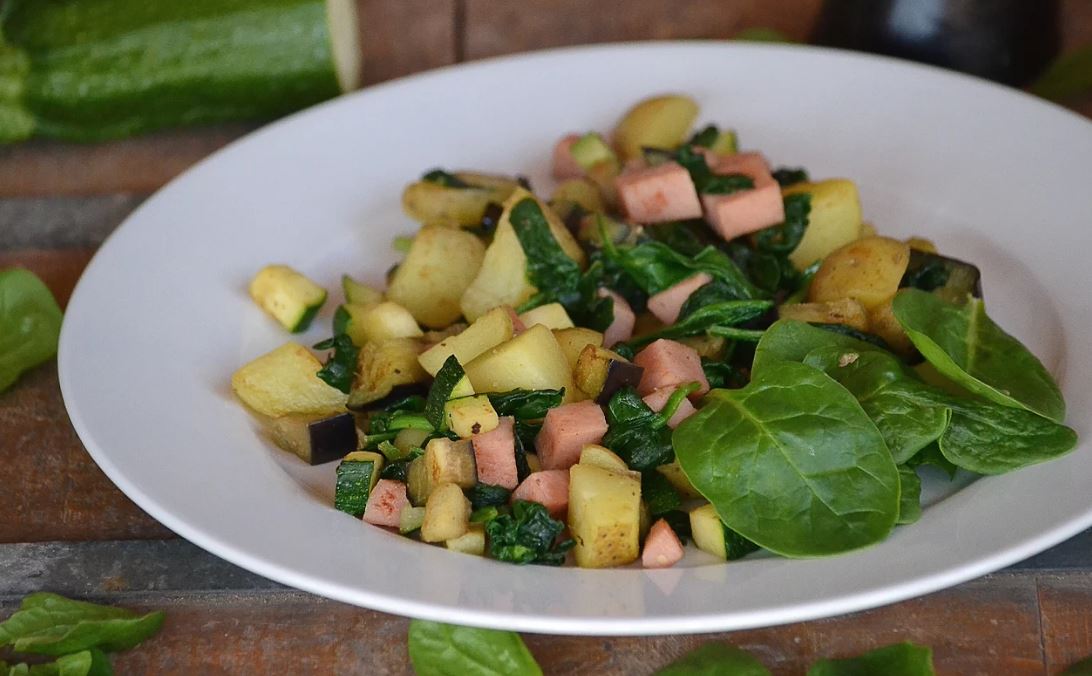 Emiten recomendaciones para construir buenos hábitos alimenticios y actividad física