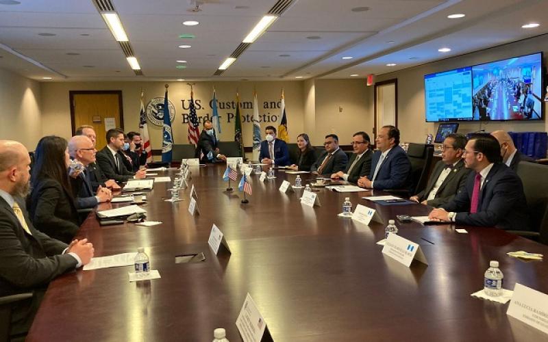 Guatemala y Estados Unidos suscriben acuerdo de asistencia mutua entre aduanas