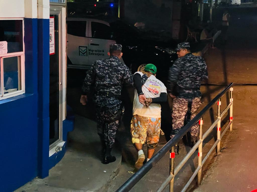 Expulsan del país a presunto marero salvadoreño