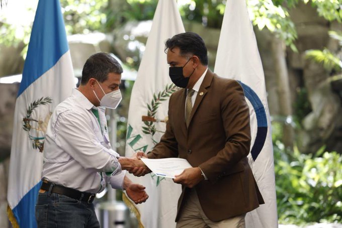 Entregan aporte económico para implementar proyectos de adaptación al cambio climático