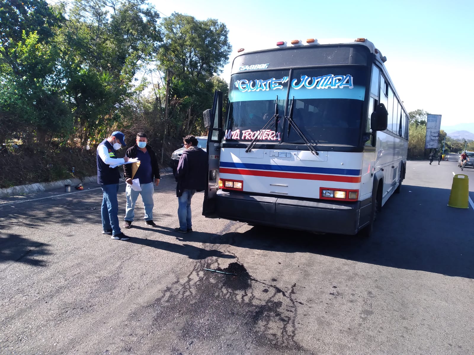 Inspectores de Provial y la DGT realizaron operativo en el kilometro 31 carretera a El Salvador