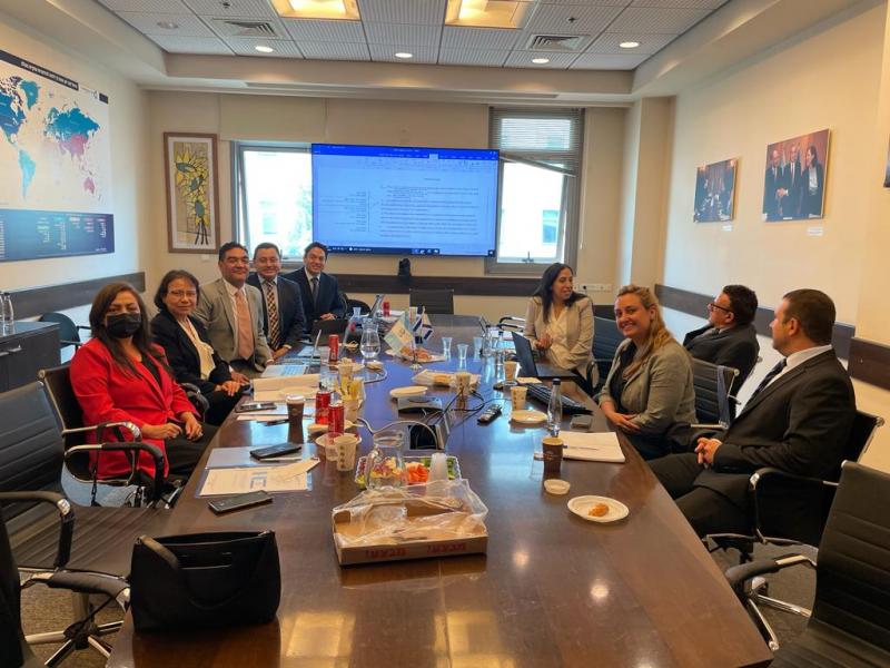 Delegación guatemalteca visita Israel para establecer acuerdo comercial binacional