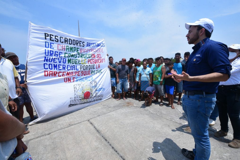 Gobierno atiende peticiones de pescadores de Champerico