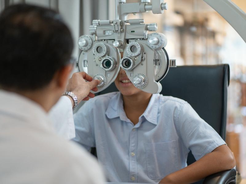 Salud advierte posibles problemas de visión en niños