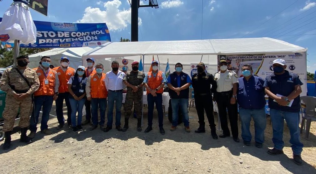 Brindan atención y asistencia a quienes visitan Huehuetenango