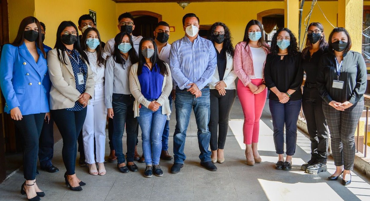 Jóvenes se integran a proyecto de servicio cívico de la SBS