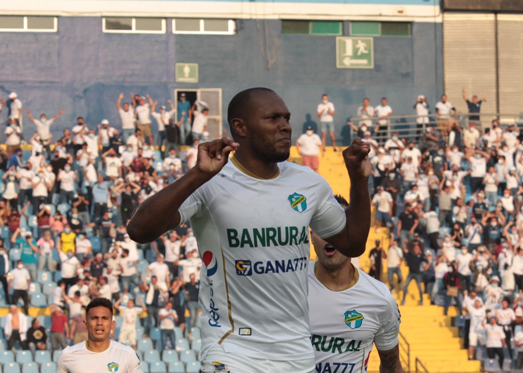 Clásico 320