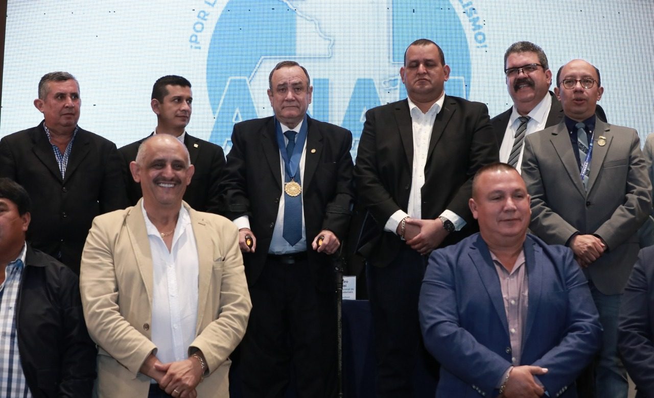 Alcaldes resaltan labor del Gobierno de Guatemala en el impulso del municipalismo nacional