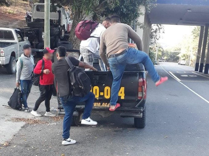 Localizan en Chiquimula a 11 migrantes que ingresaron irregularmente a Guatemala