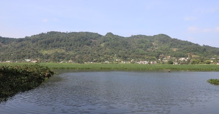 Autoridades de Alta Verapaz conocen avances en recuperación de laguna Chichoj