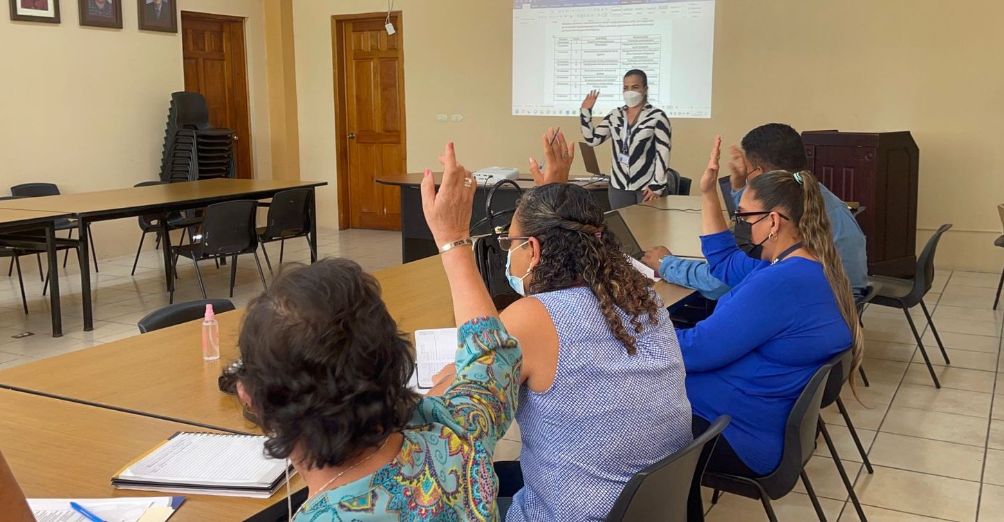 Promueven aumento de participación de la mujer en Zacapa