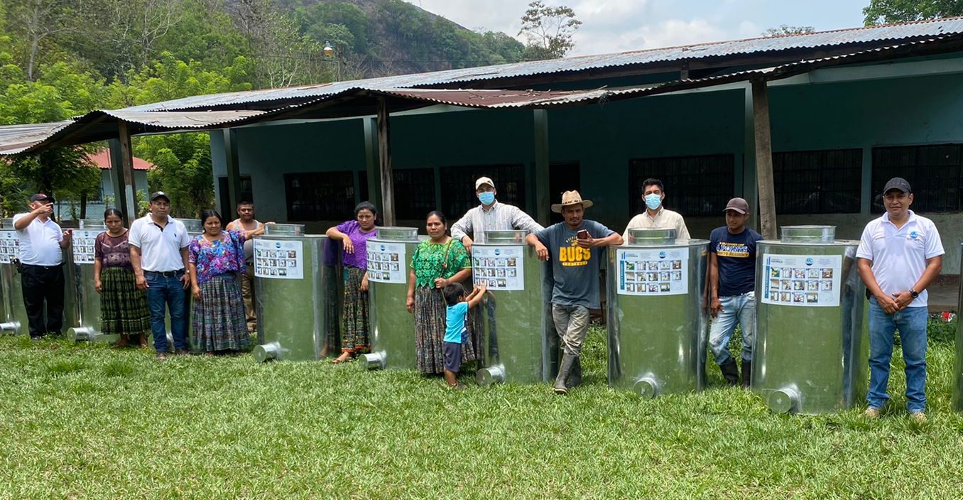 MAGA apoya con semillas mejoradas a participantes en Cader